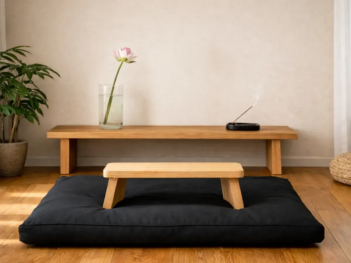 Meditačná lavička v spálni